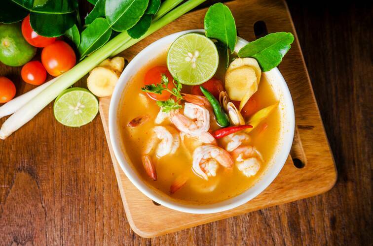 Hotel with restaurants, cafe and bar in Abu Dhabi Al Diar Capital Hotel